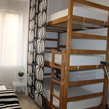 Hostel Royal